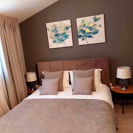 Apartaments Victoria Poreč Dış mekan fotoğraf